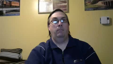 Snapshot of mmr4545 chatting on 04/02/26, 04:10 mark online show from 04/02/26, 04:10
