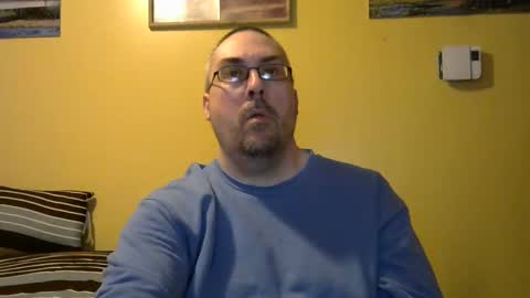 Snapshot of mmr4545 chatting on 04/14/26, 04:29 mark online show from 04/14/26, 04:29