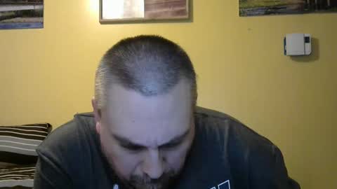 Snapshot of mmr4545 chatting on 04/18/26, 05:00 mark online show from 04/18/26, 05:00