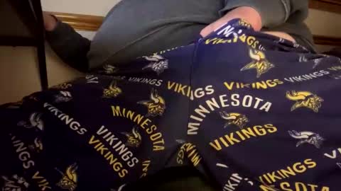 mnguy19726969 online show from 11/04/25, 06:12