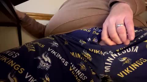 mnguy19726969 online show from 11/06/25, 08:43