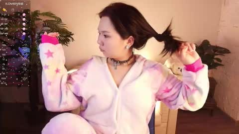 hey meet with me online show from 11/11/25, 02:44