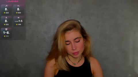 Snapshot of moanamo chatting on 02/01/26, 12:26 Princess Moana online show from 02/01/26, 12:26