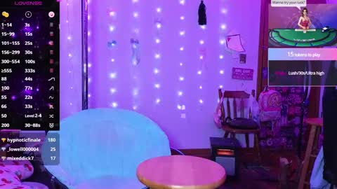 MOCHA   JAMES THE NPC  online show from 01/28/25, 04:50