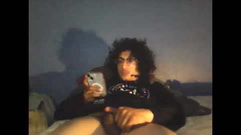 Snapshot of mochaandcreme chatting on 03/01/25, 07:08 mochaandcreme online show from 03/01/25, 07:08