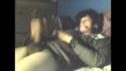 Snapshot of mochaandcreme chatting on 10/20/25, 11:43 mochaandcreme online show from 10/20/25, 11:43