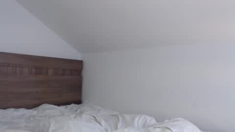 Mocha  BDAY JAN 13  online show from 12/14/24, 07:18