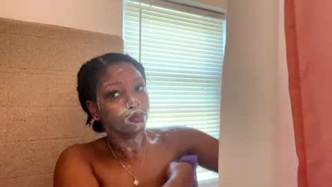 Mocha  BDAY JAN 13  online show from 06/22/26, 03:31