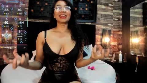 mochasins_ online show from 11/27/25, 11:56