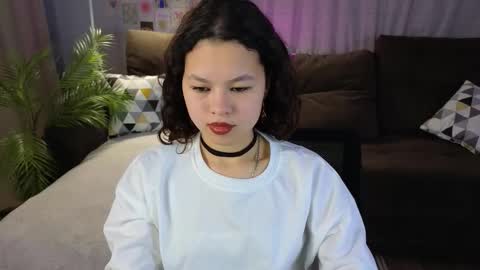 Snapshot of moco_choco chatting on 10/31/25, 01:39 moco_choco online show from 10/31/25, 01:39