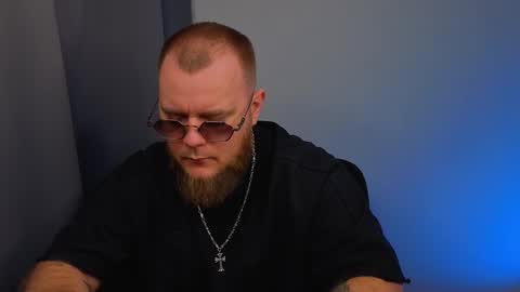 Snapshot of model134 chatting on 03/20/26, 01:21 model134 online show from 03/20/26, 01:21