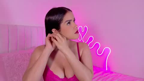 zoe ross online show from 07/29/26, 07:12