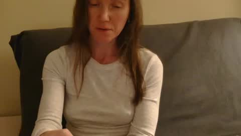 Snapshot of modesta1413 chatting on 02/24/26, 09:24 Aurora online show from 02/24/26, 09:24