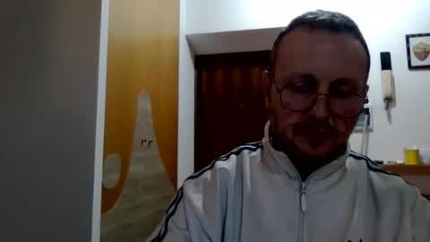 modesto1969 online show from 12/19/25, 08:38