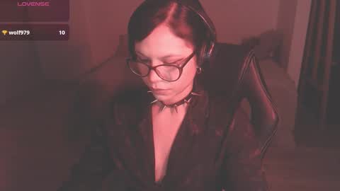 Snapshot of modjo_ chatting on 12/15/24, 02:52 Modjo online show from 12/15/24, 02:52