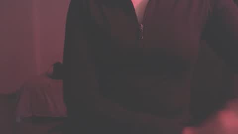 Snapshot of modjo_ chatting on 12/19/24, 10:53 Modjo online show from 12/19/24, 10:53