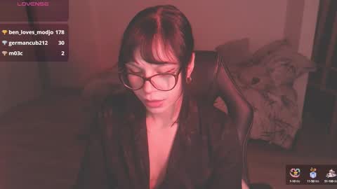 Snapshot of modjo_ chatting on 01/05/25, 08:00 Modjo online show from 01/05/25, 08:00