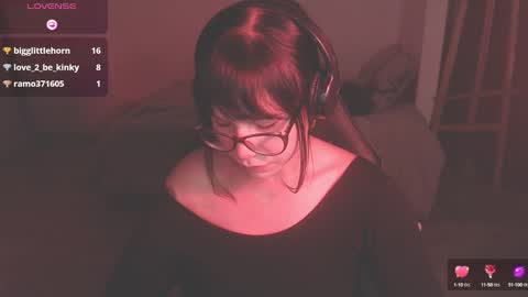 Snapshot of modjo_ chatting on 01/25/25, 06:01 Modjo online show from 01/25/25, 06:01