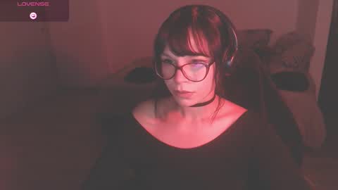 Snapshot of modjo_ chatting on 02/06/25, 02:33 Modjo online show from 02/06/25, 02:33