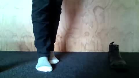 Snapshot of moebiguous chatting on 02/05/25, 05:30 Moebiguous online show from 02/05/25, 05:30