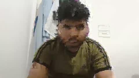 Snapshot of moeydsad4 chatting on 10/28/25, 08:40 moeydsad4 online show from 10/28/25, 08:40