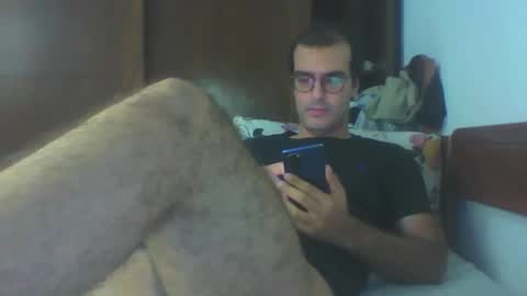 Snapshot of mohamed44j chatting on 09/15/25, 04:18 Hannibal online show from 09/15/25, 04:18
