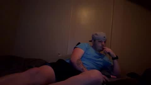 Snapshot of mojozz chatting on 01/17/25, 02:18 LookinForFun online show from 01/17/25, 02:18