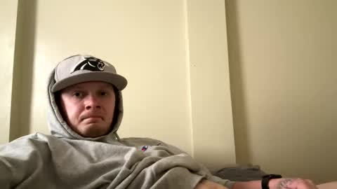 Snapshot of mojozz chatting on 02/22/25, 03:14 LookinForFun online show from 02/22/25, 03:14