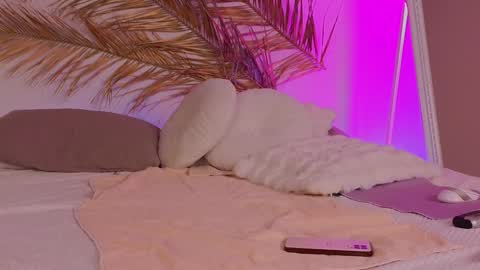 Molly online show from 12/21/24, 01:15