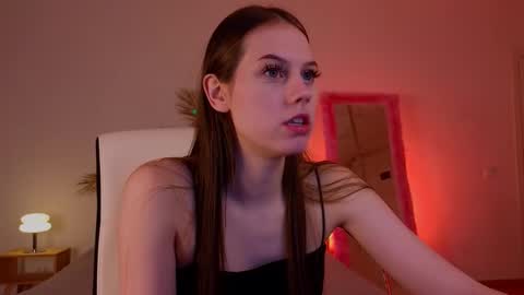 Molly online show from 02/10/25, 12:30