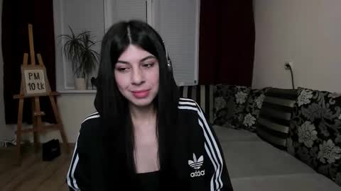 molaganna online show from 12/17/25, 09:21