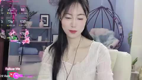 molihua9 online show from 12/30/24, 02:20