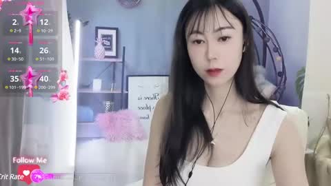 molihua9 online show from 01/04/25, 11:54