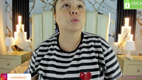 Hey Guys  Im Mollie online show from 01/25/25, 12:05