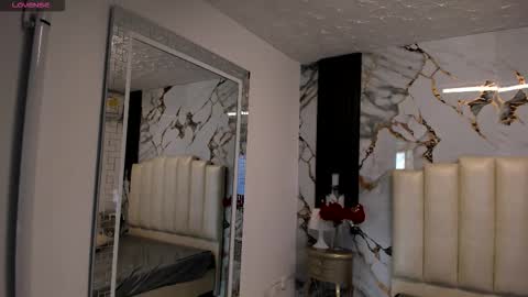 Hey Guys  Im Mollie online show from 09/09/25, 12:05