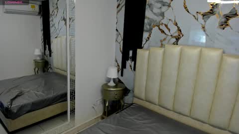 Hey Guys  Im Mollie online show from 09/14/25, 12:15