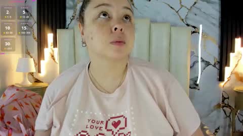 Hey Guys  Im Mollie online show from 10/22/25, 12:16