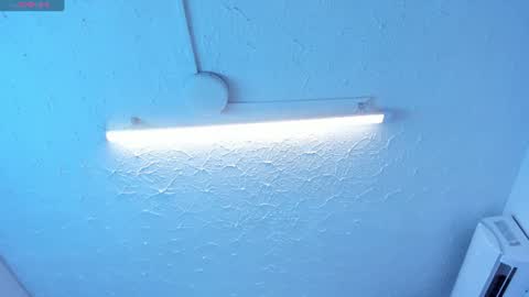 Hey Guys  Im Mollie online show from 06/21/26, 11:35