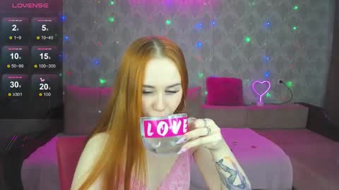 molly__kitty online show from 10/21/25, 03:29