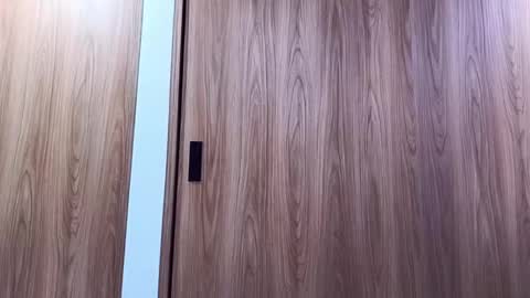 Molly online show from 10/27/25, 06:56