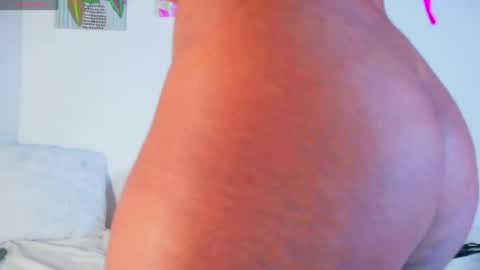 Snapshot of molly_hot778 chatting on 05/22/26, 11:49 molly come and have fun online show from 05/22/26, 11:49
