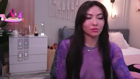 Molly online show from 09/09/25, 01:27