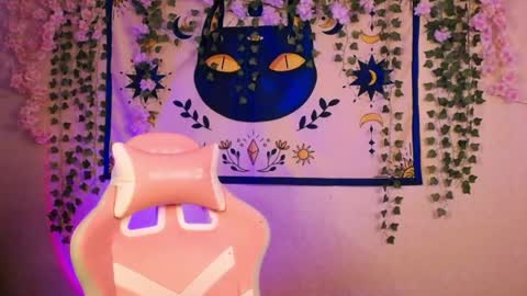 molly_kisss online show from 05/10/26, 06:29