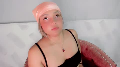 molly_logan online show from 03/05/26, 11:45