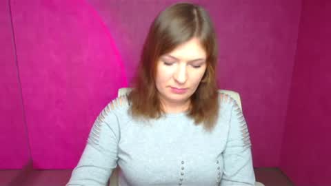 Molly online show from 12/26/24, 12:38