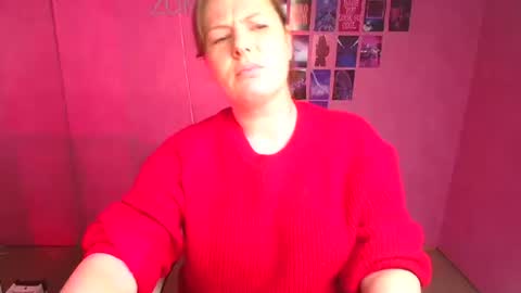 Snapshot of molly_mis chatting on 01/10/26, 01:02 Molly online show from 01/10/26, 01:02