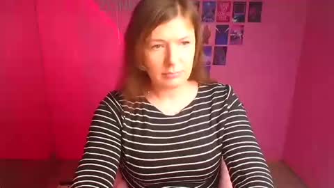 Snapshot of molly_mis chatting on 01/19/26, 12:42 Molly online show from 01/19/26, 12:42