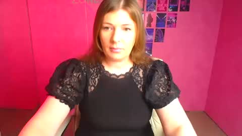 Molly online show from 05/08/26, 11:48
