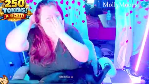 molly_moons online show from 04/29/26, 04:33