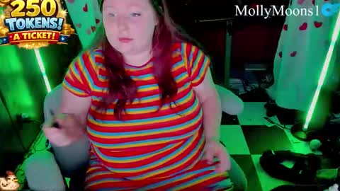 molly_moons online show from 05/01/26, 09:19